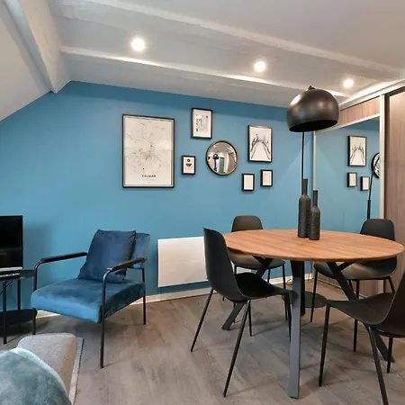 Les Du Centre Historique Apartment