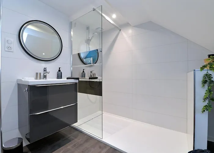 Les Du Centre Historique Daire